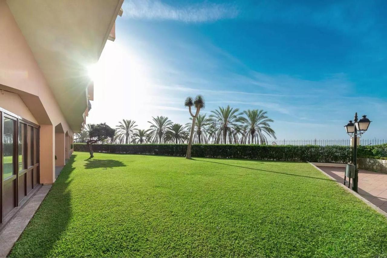 Apartemen Estudio-primera Linea De La Playa Marbella