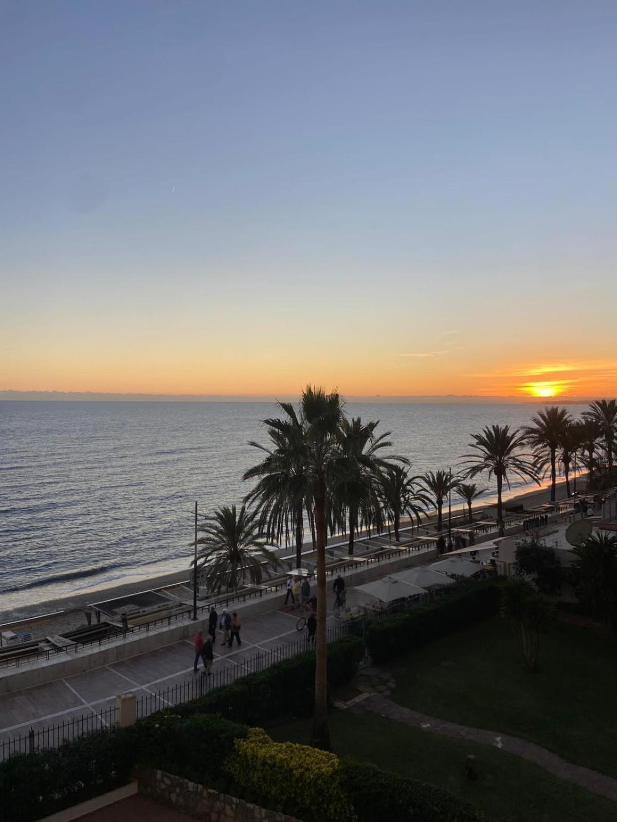Apartemen Estudio-primera Linea De La Playa *